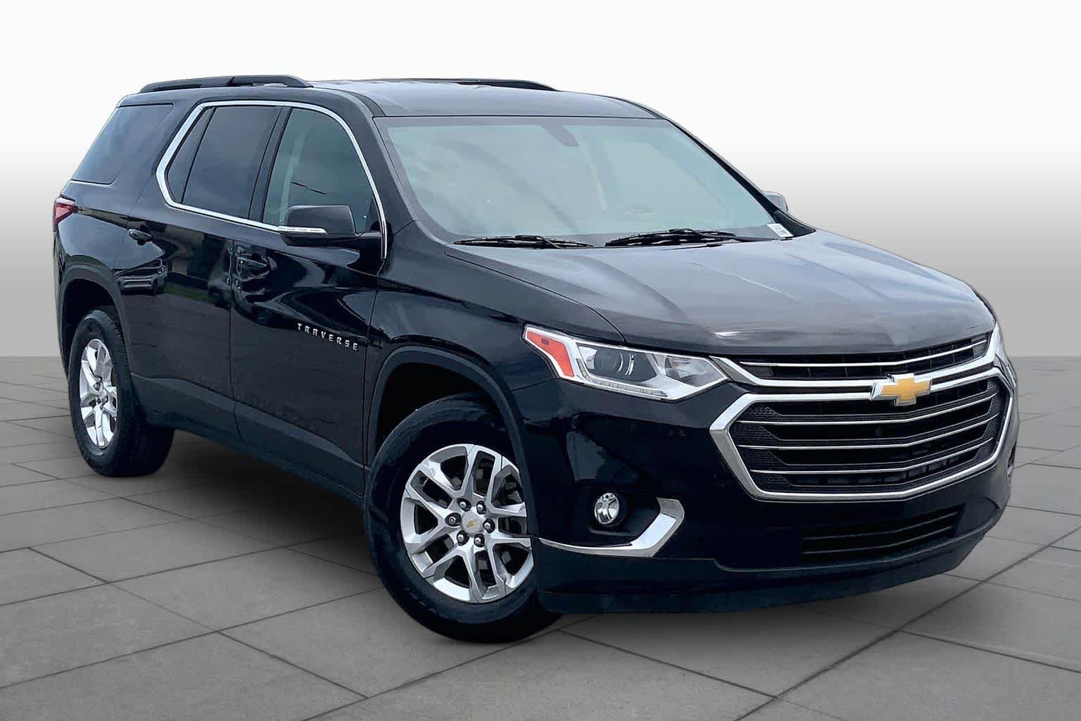 Used 2019 Mosaic Black Metallic Chevrolet LT Cloth image 3