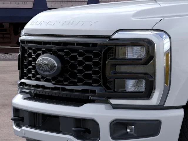New 2026 Oxford White Ford Lariat image 17