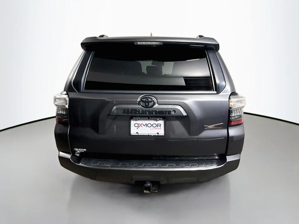 Used 2021 Magnetic Gray Metallic Toyota SR5 image 6