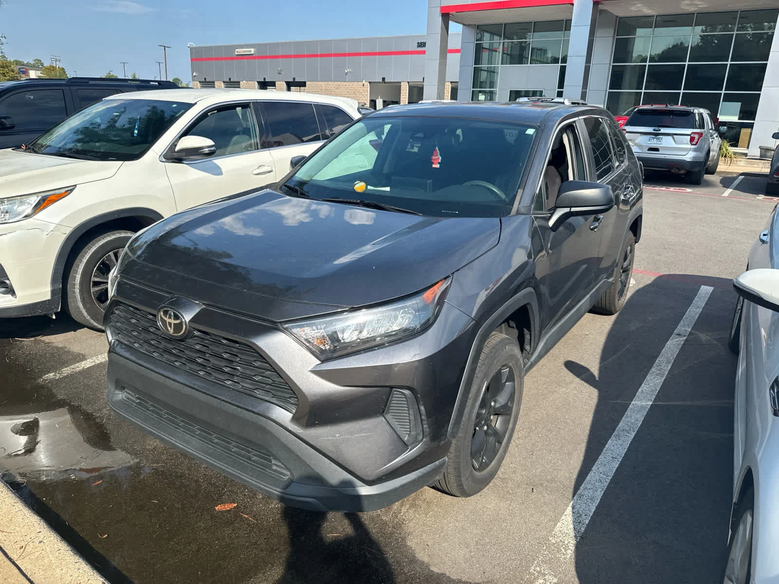 Used 2022 Magnetic Gray Metallic Toyota LE image 2