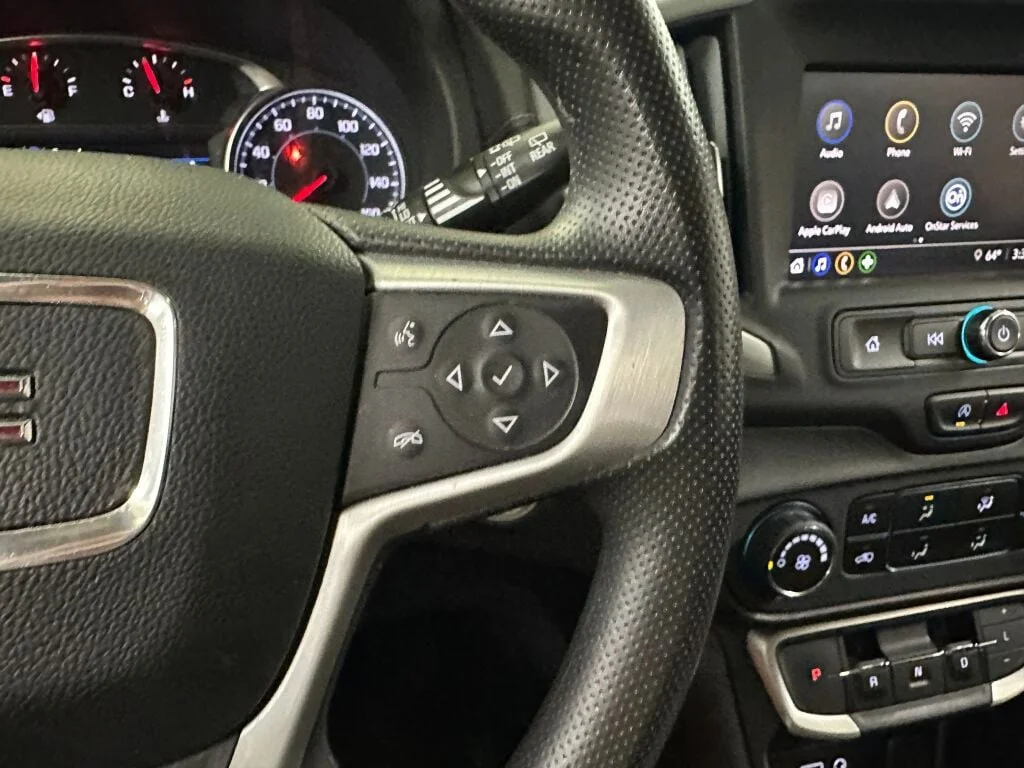 2023 GMC Terrain SLE - Photo 10