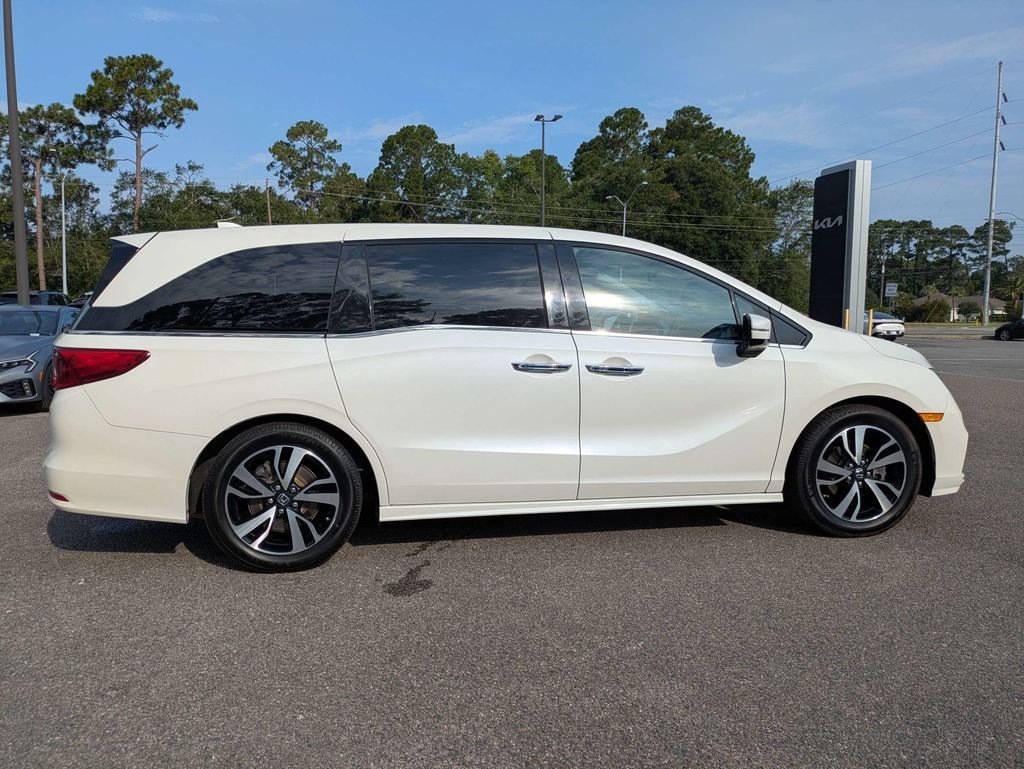Used 2019 White Honda Elite image 3