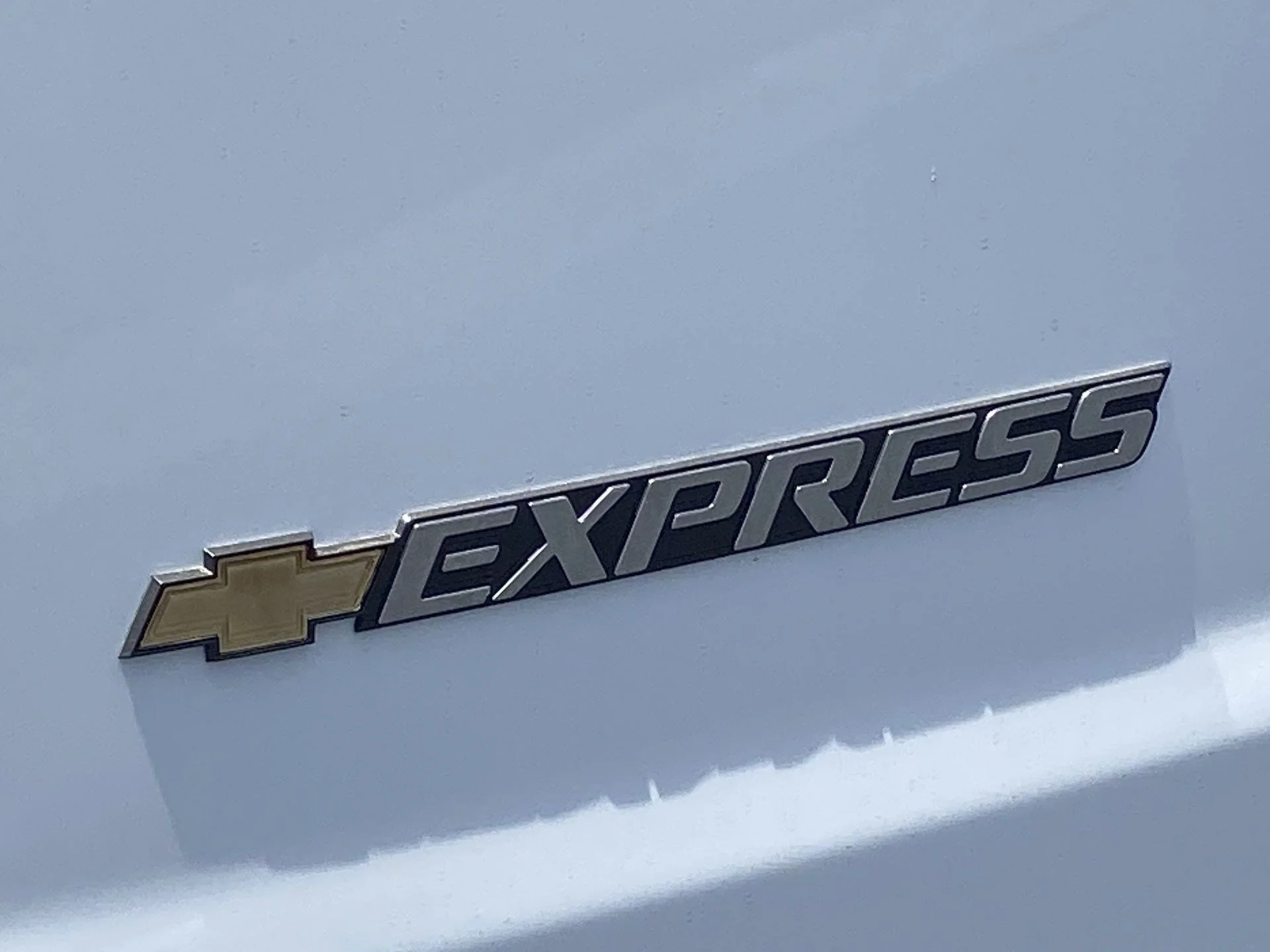 2026 Chevrolet Express Cargo Work Van - Photo 29