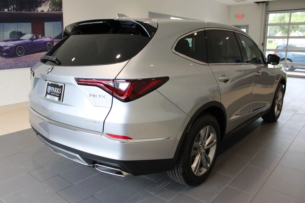 New 2026 Solar Silver Metallic Acura Base image 19