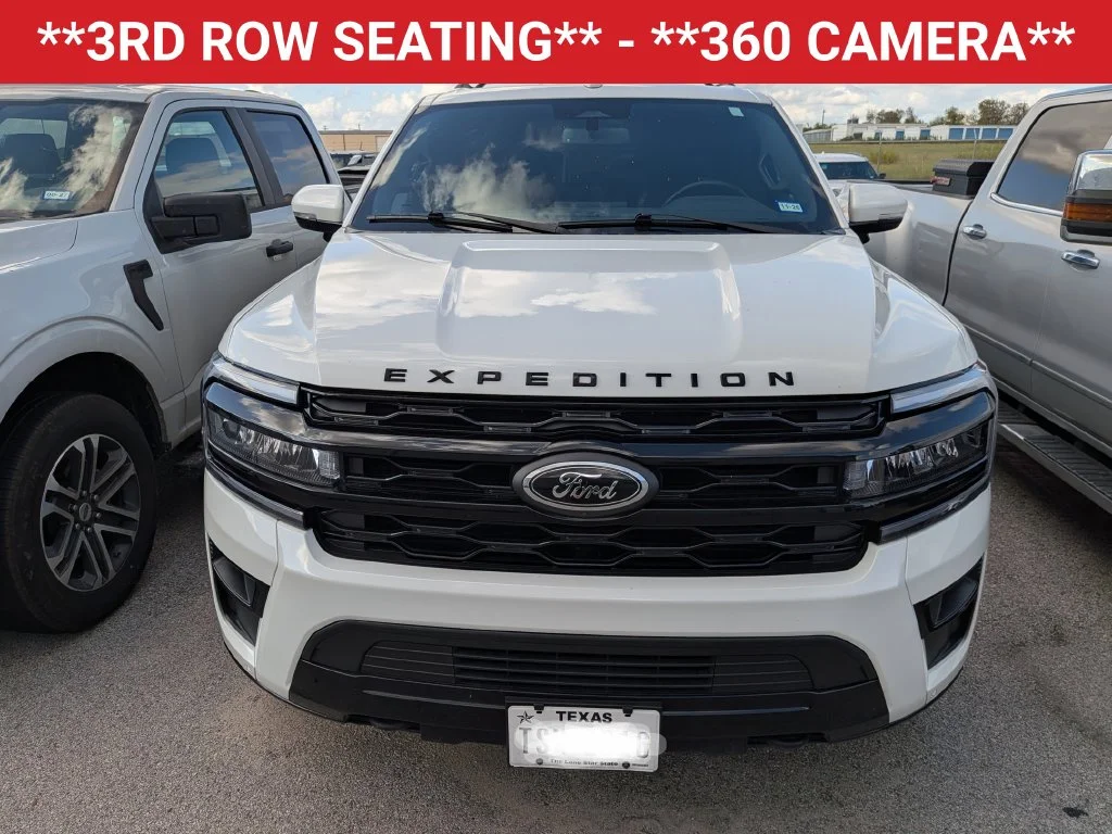 Used 2022 Star White Ford Limited image 10