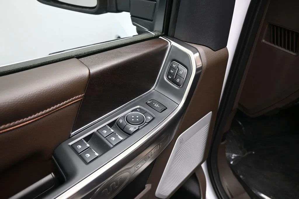 New 2026 Oxford White Ford King Ranch image 11
