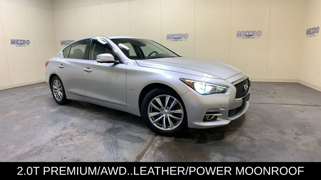 2016 INFINITI Q50