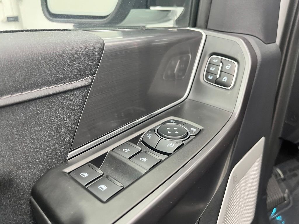 New 2026 White Ford Lariat image 20