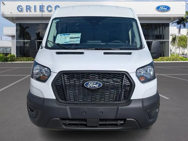 New 2026 Oxford White Ford Cargo Van image 15