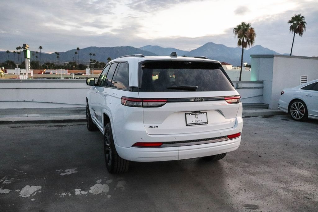 New 2026 Bright White Clearcoat Jeep Limited Reserve image 7