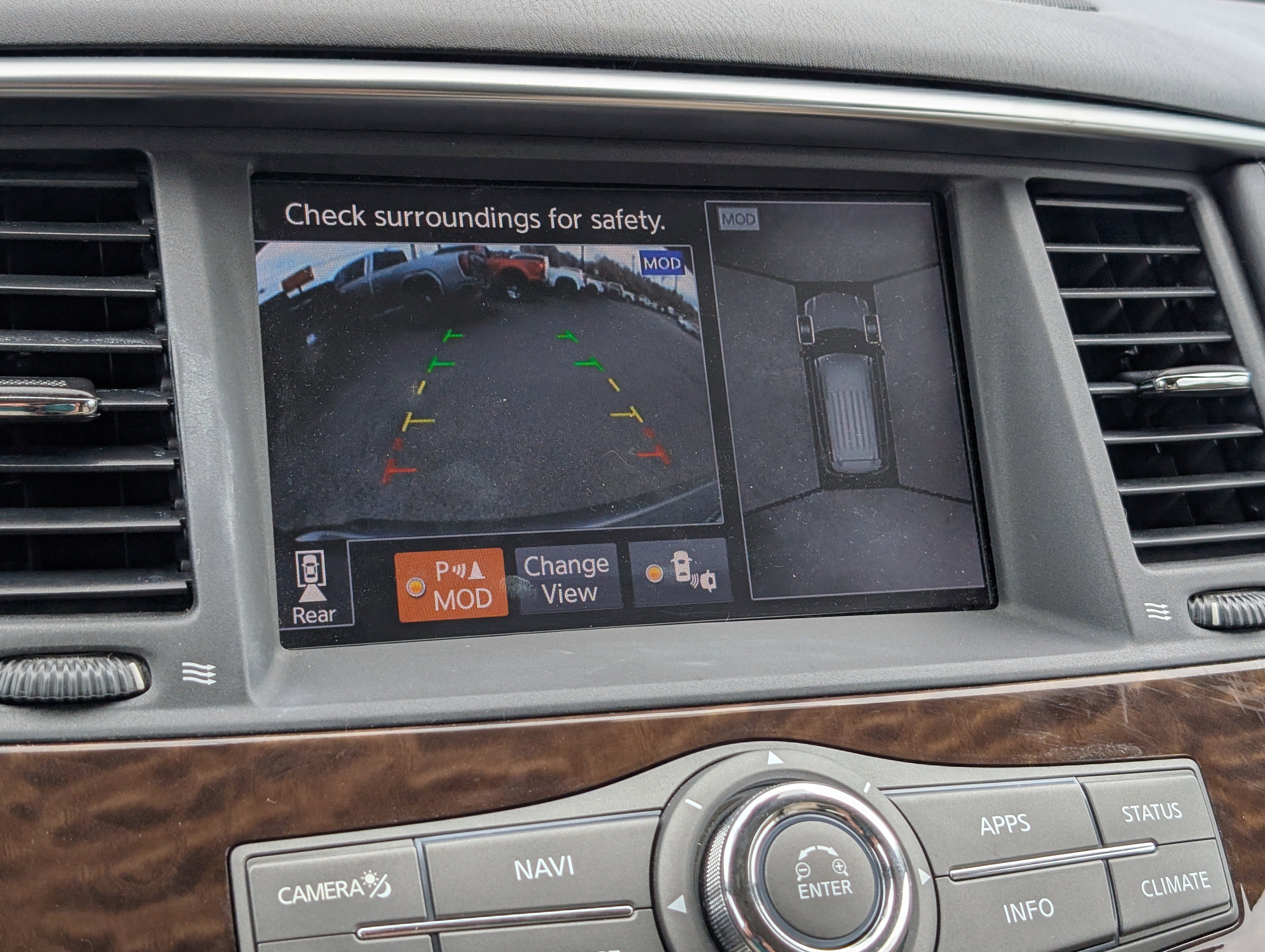 Used 2018 Gun Metallic Nissan Platinum image 26