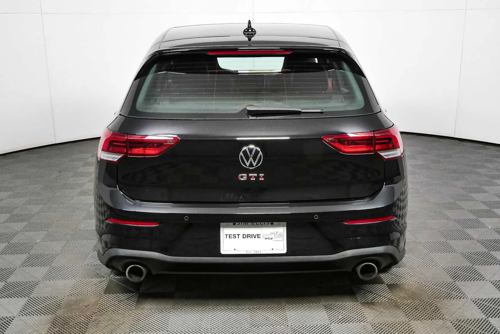 Certified Used 2024 Mythos Black Metallic Volkswagen Autobahn image 30