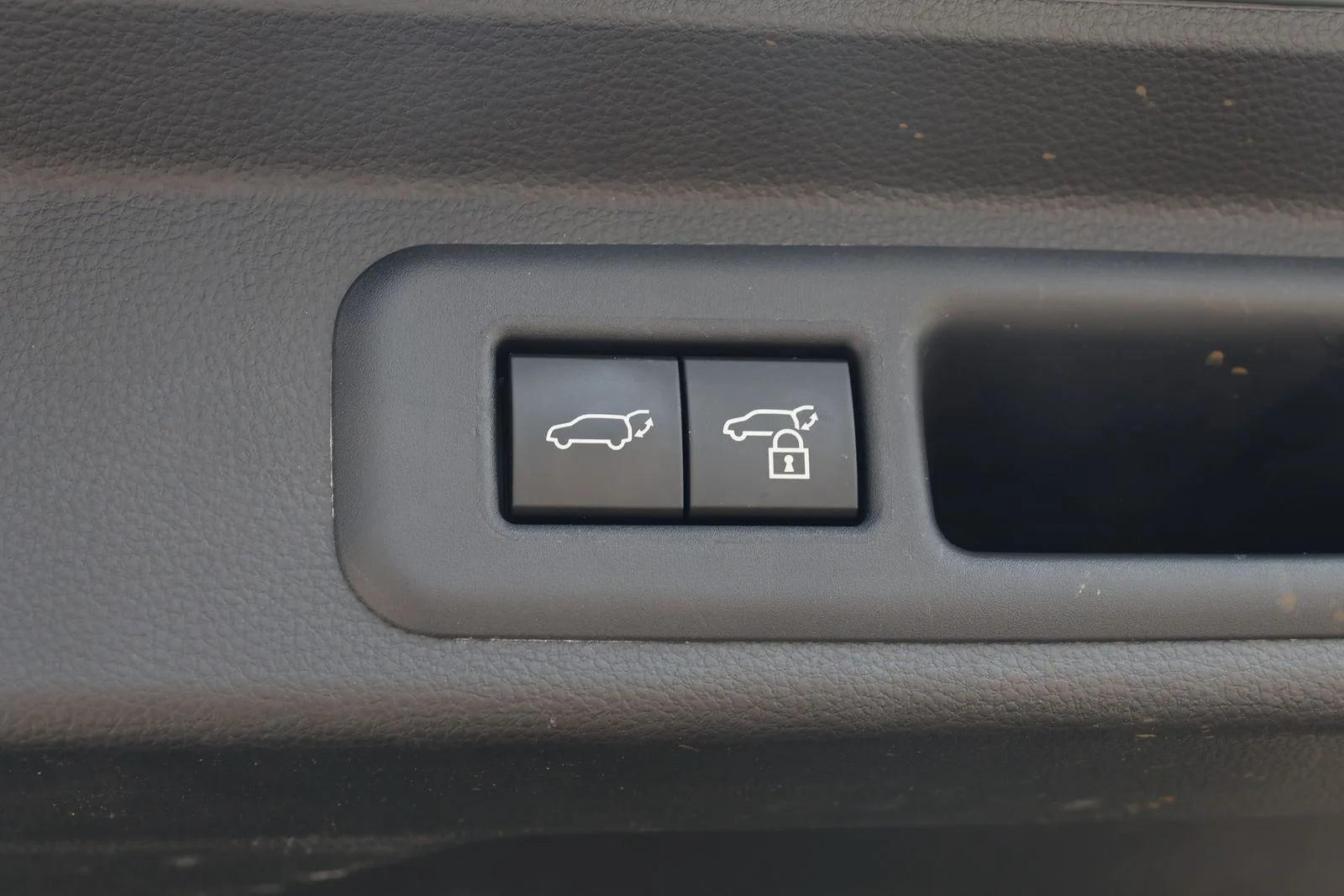 Used 2026  Toyota Platinum image 41