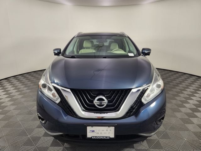 Used 2015 Blue Nissan SL image 8