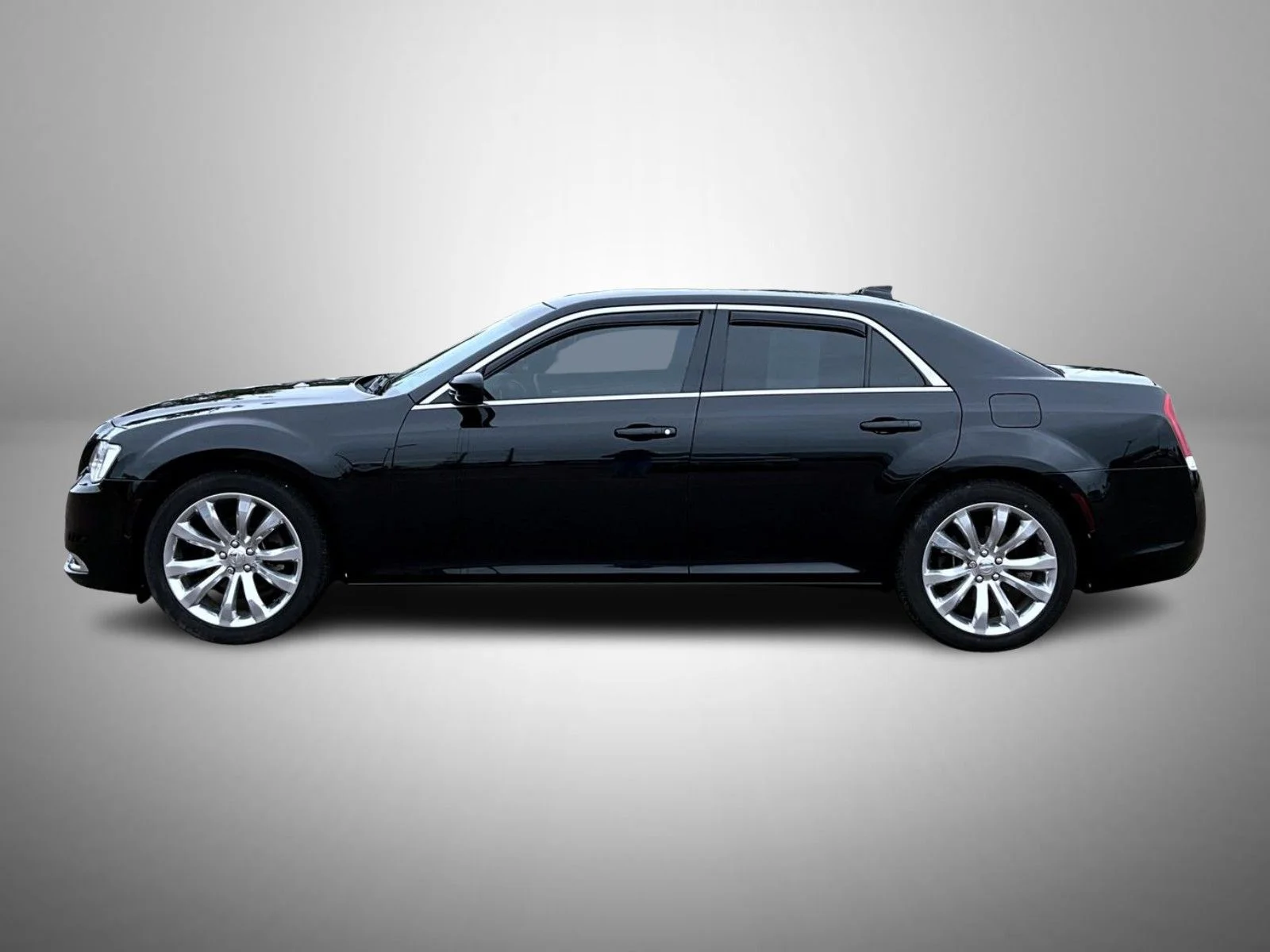 Certified Used 2018 Black Chrysler Touring image 8