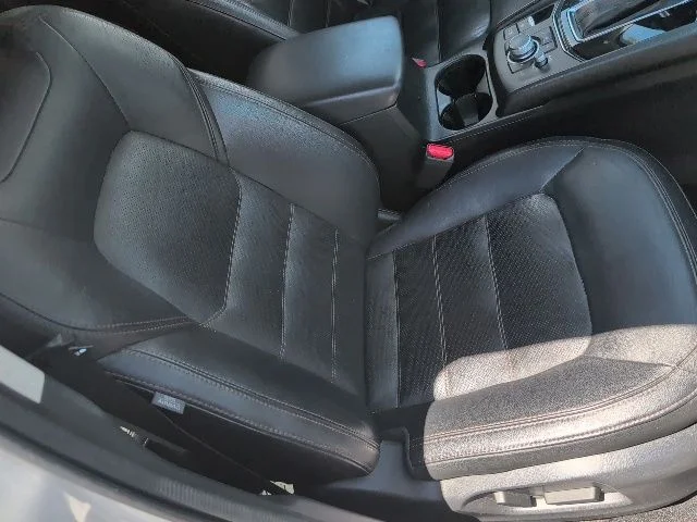 Used 2023 White Mazda 2.5 S Preferred Package image 11