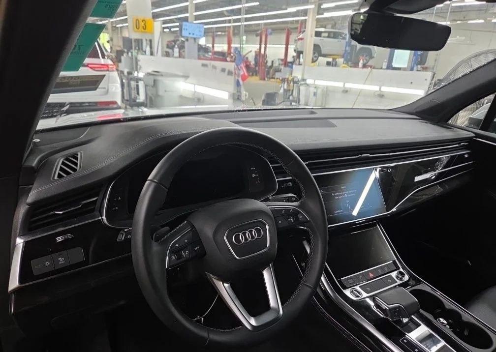 Used 2025 White Audi 55 Premium Plus image 17