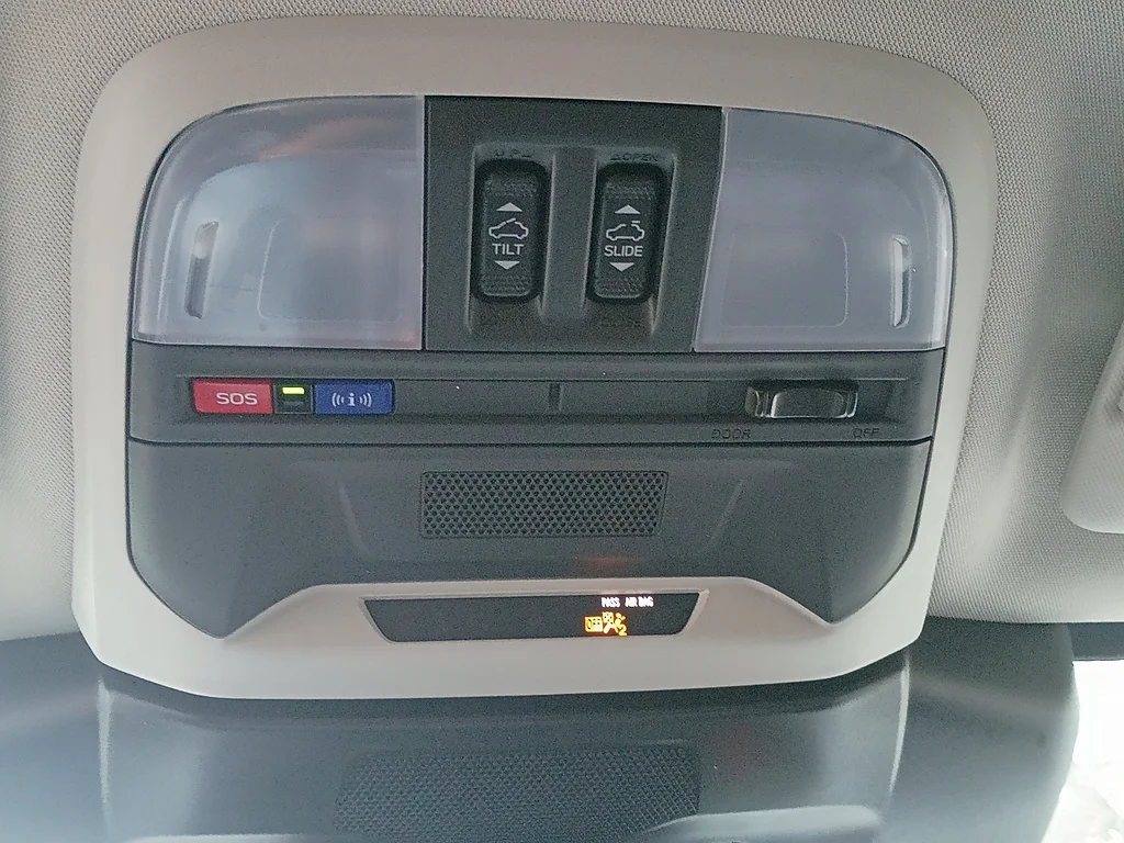 Used 2025 GRAY Subaru Limited image 22