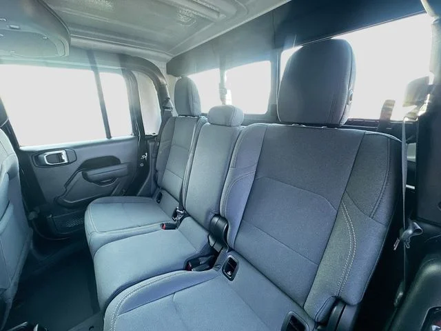2026 Jeep Gladiator Sport - Photo 25