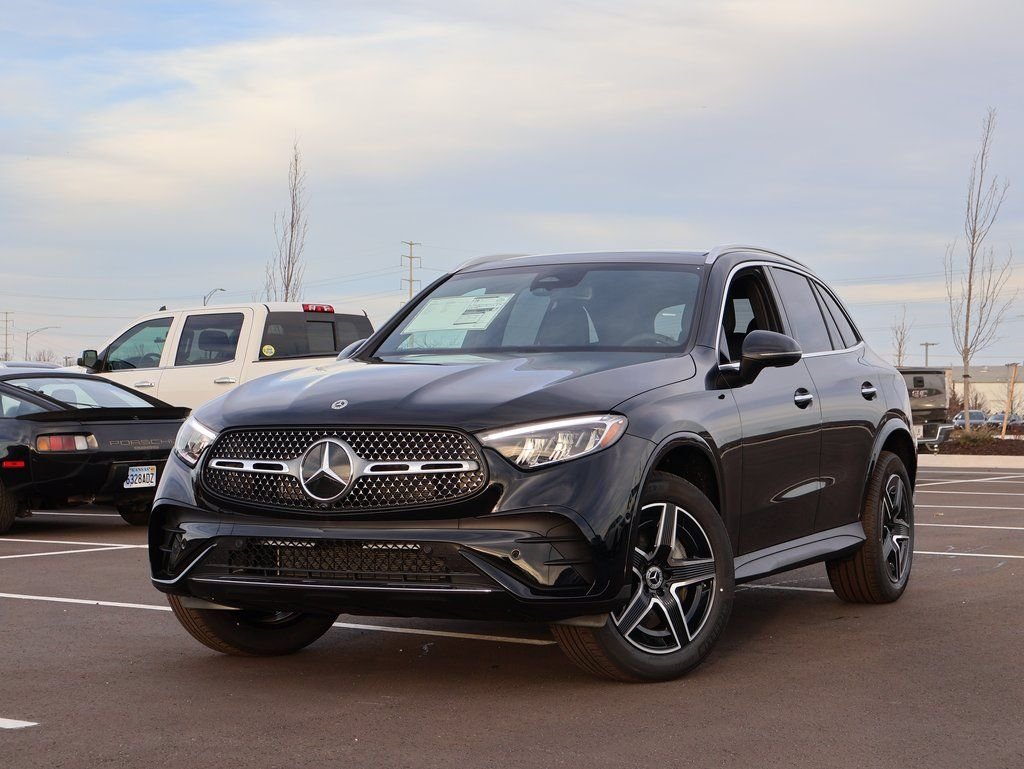 2026 Mercedes-Benz GLC