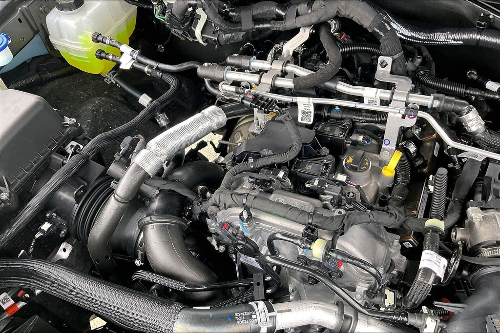 New 2026 Carbonized Gray Metallic Ford XL image 15