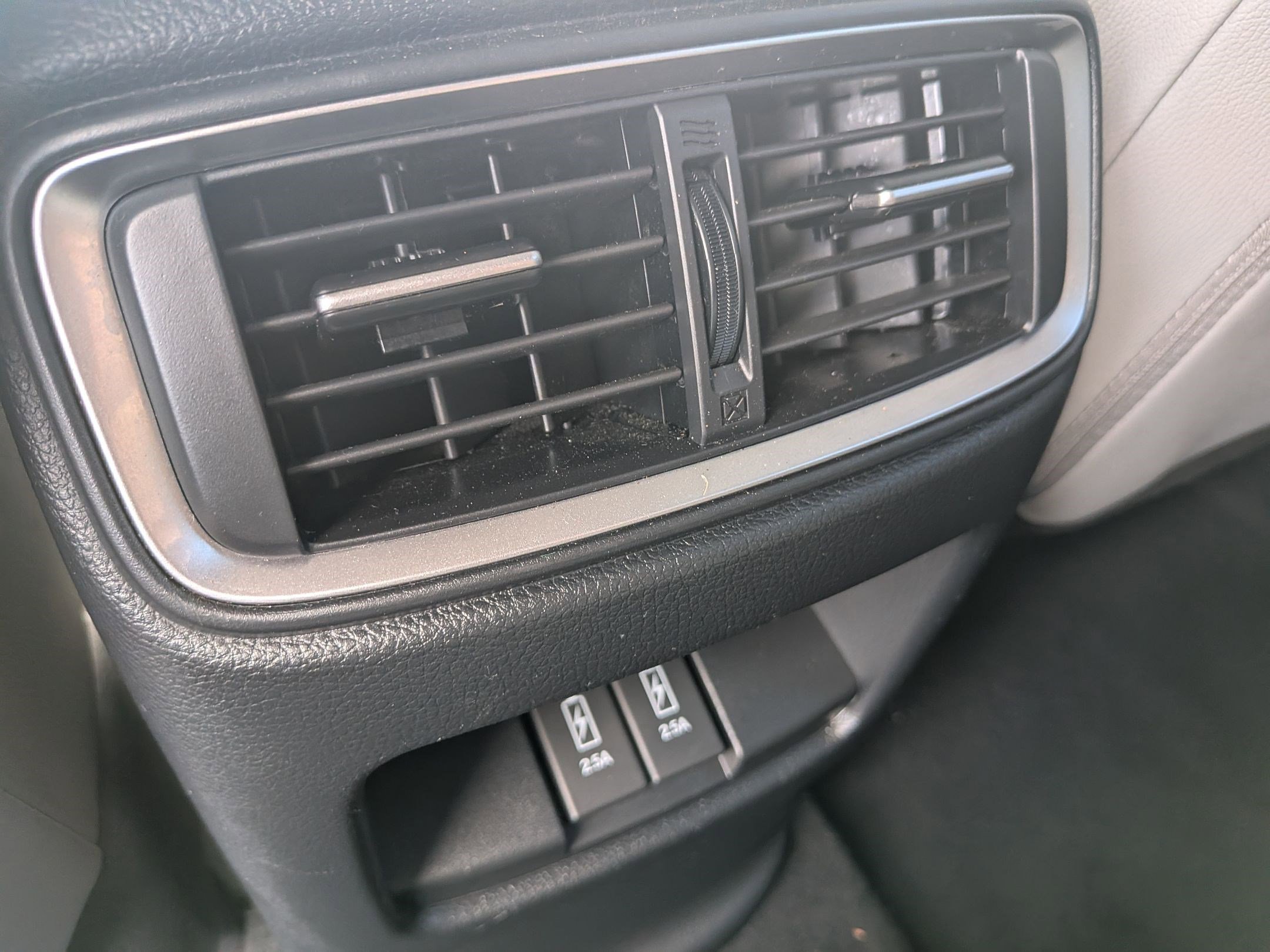 2022 Honda CR-V Touring - Photo 28