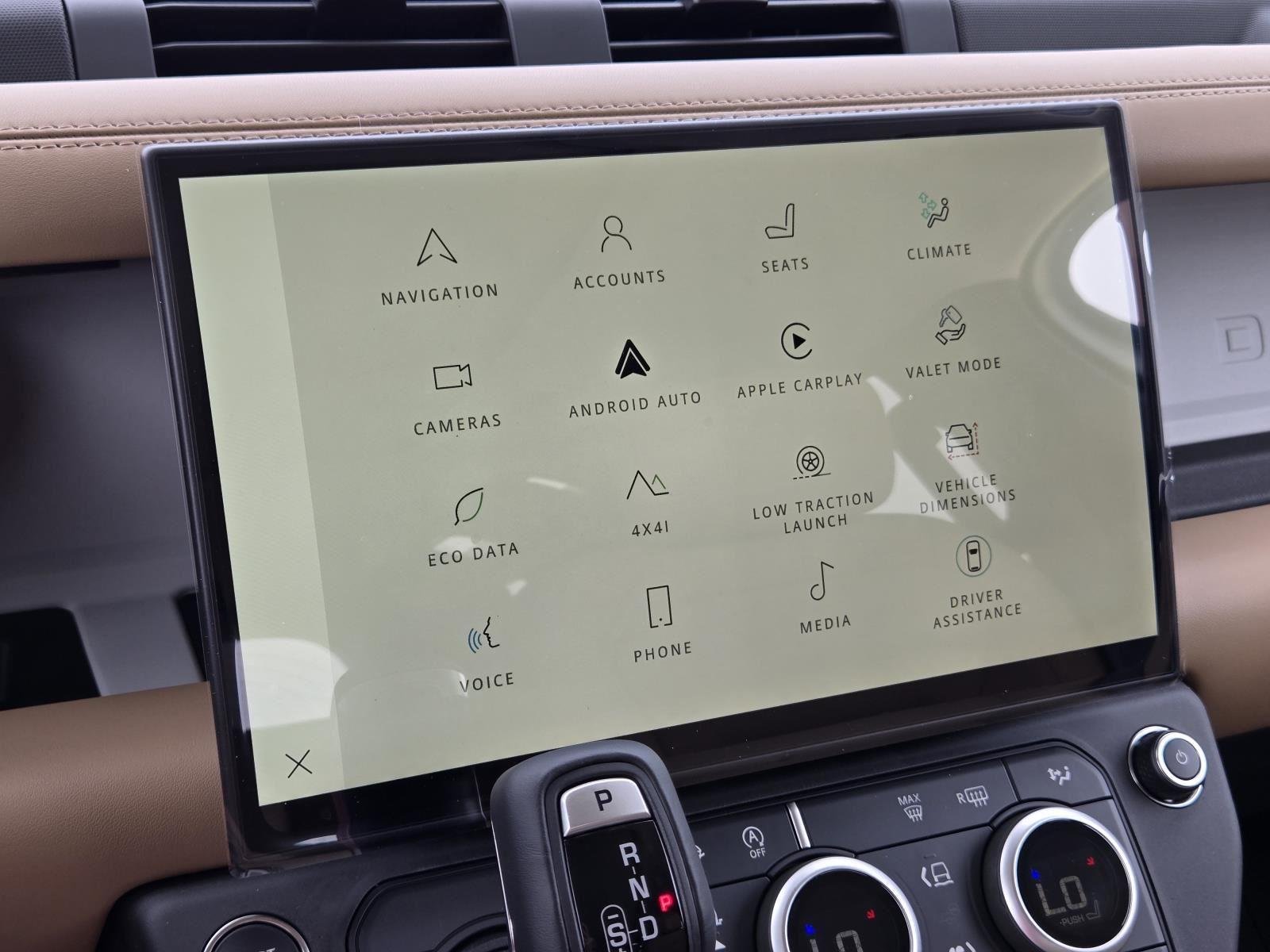 New 2026 Fuji White Land Rover S image 20