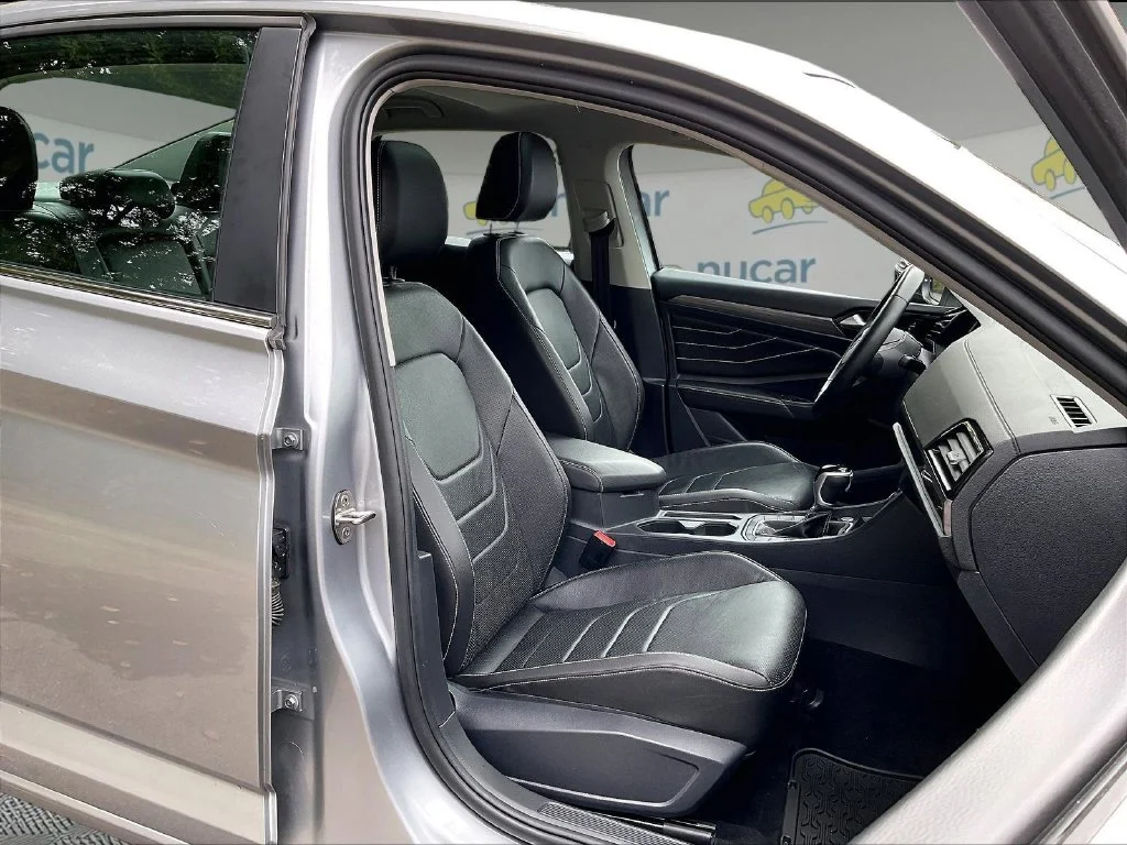Used 2024 Silver Volkswagen 1.5T SEL image 11