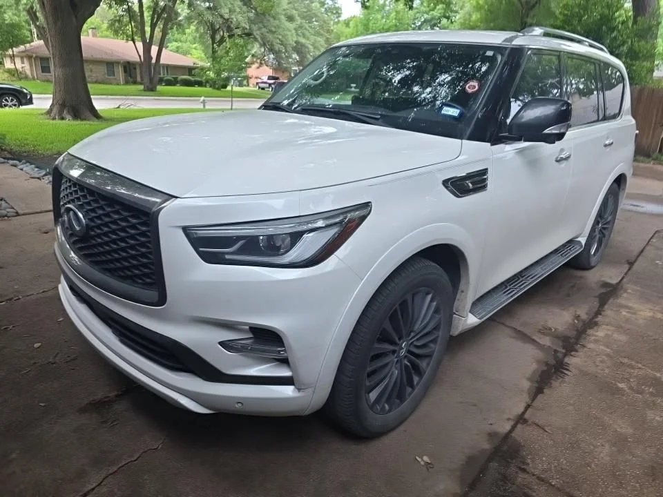2023 INFINITI QX80