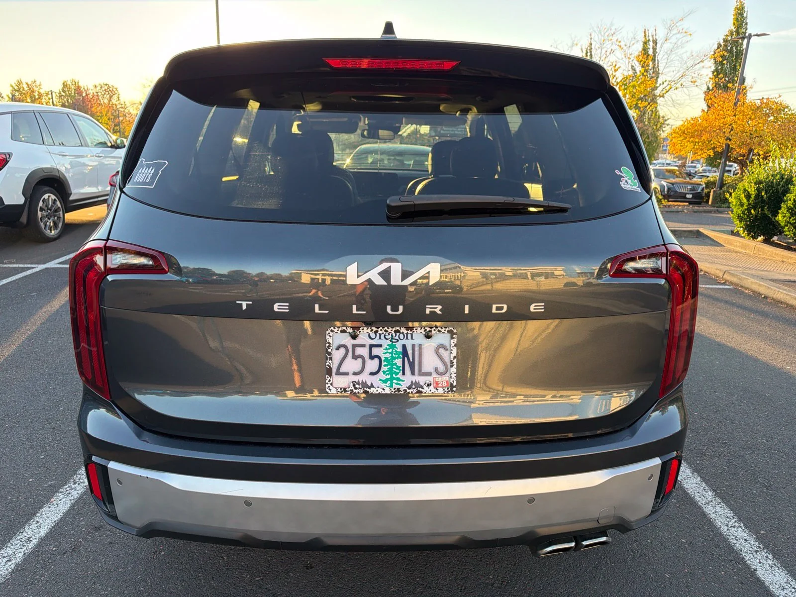 Used 2023 Gravity Gray Kia S image 5