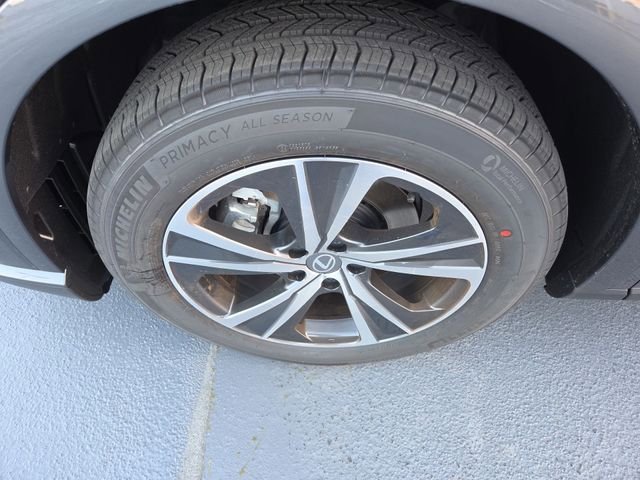 New 2026 Cloudburst Gray Lexus PREMIUM image 17