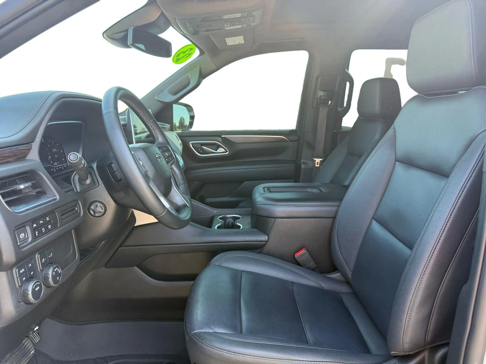 Used 2023 Summit White Chevrolet Z71 image 10