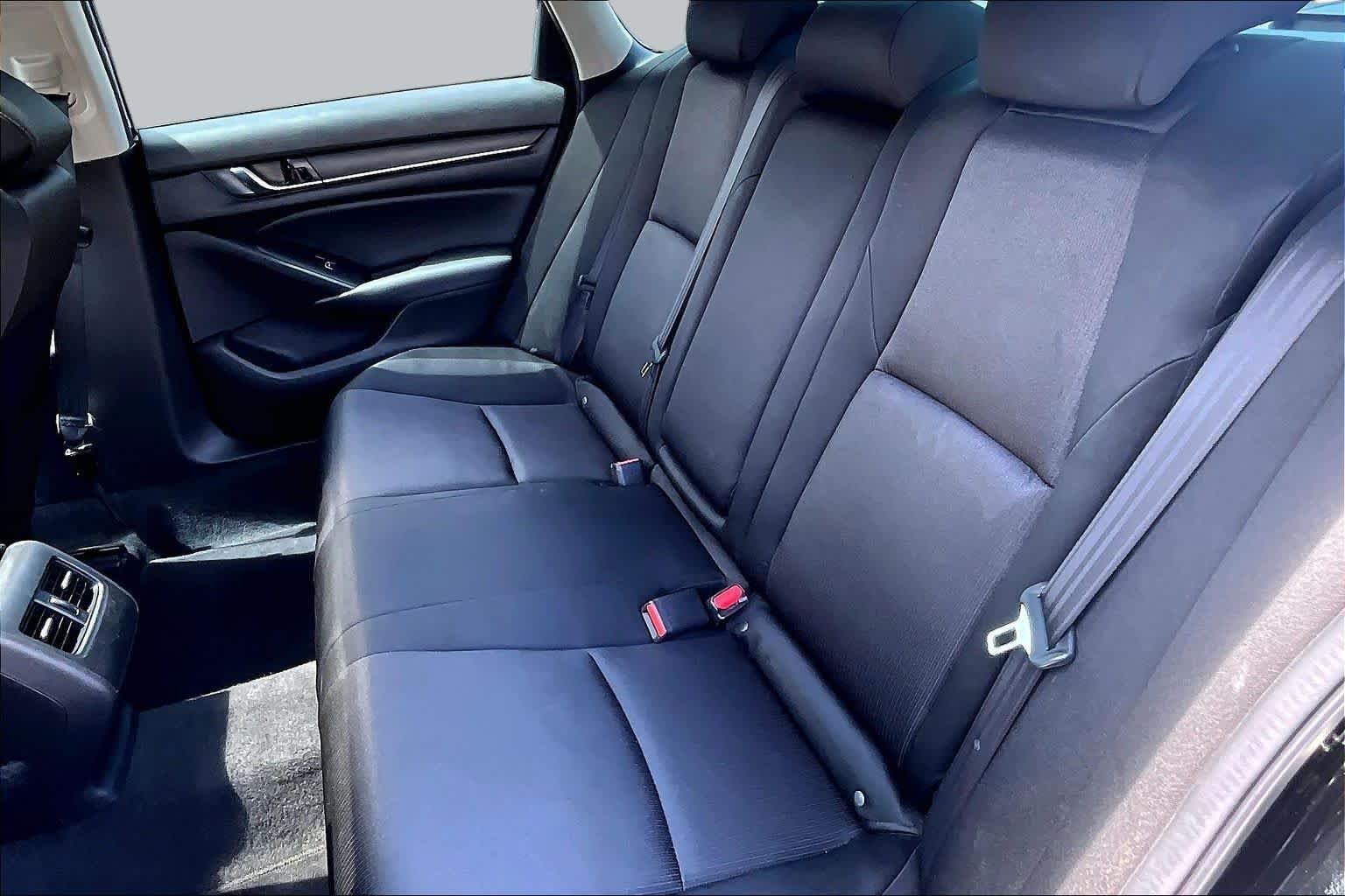Used 2020 Crystal Black Pearl Honda EX image 17