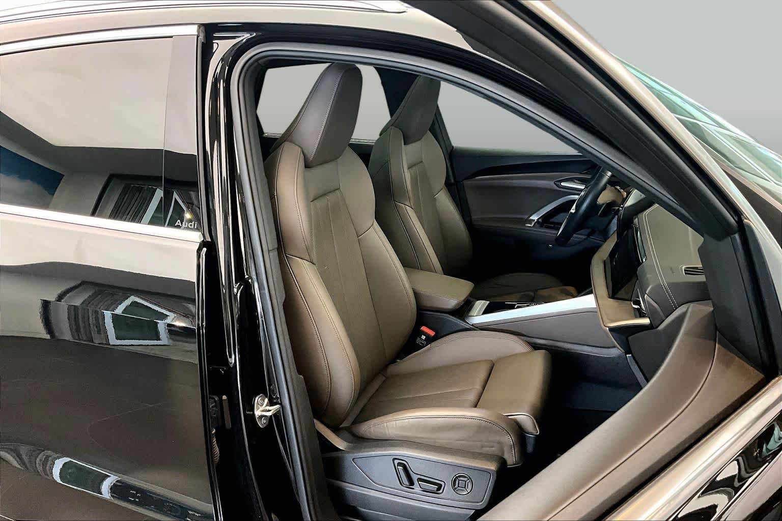 2025 Audi Q5 Premium Plus - Photo 9