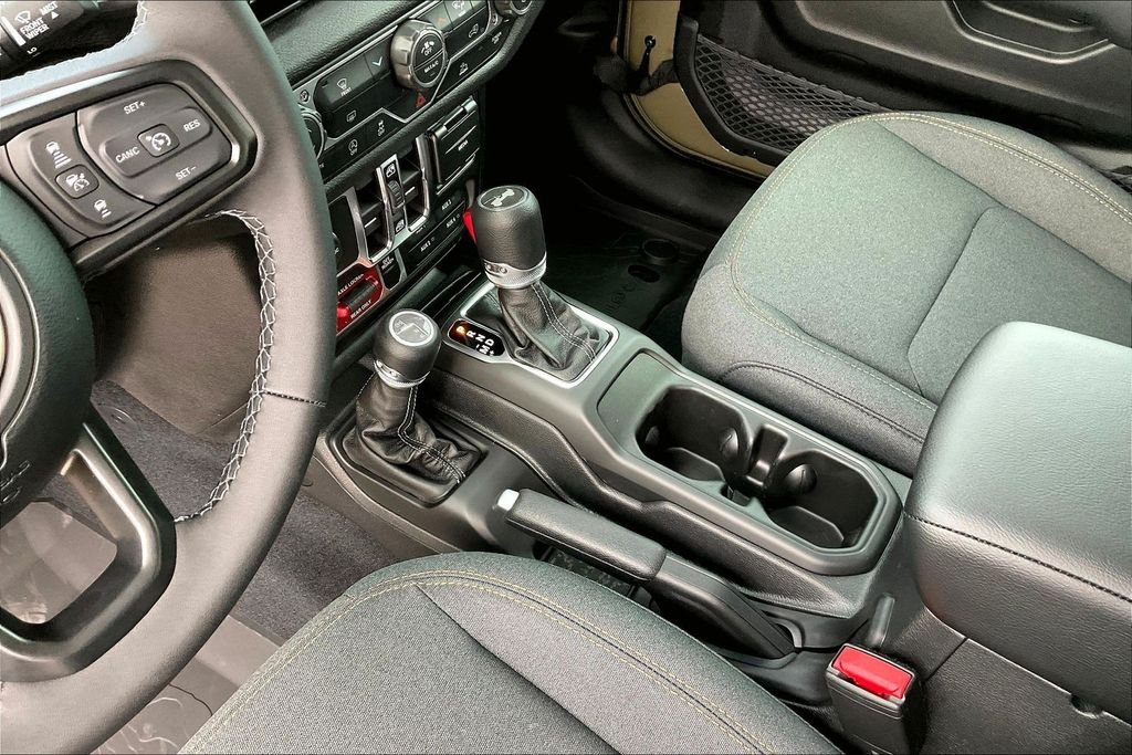 New 2026 Jeep Wrangler Willys 4D Sport Utility