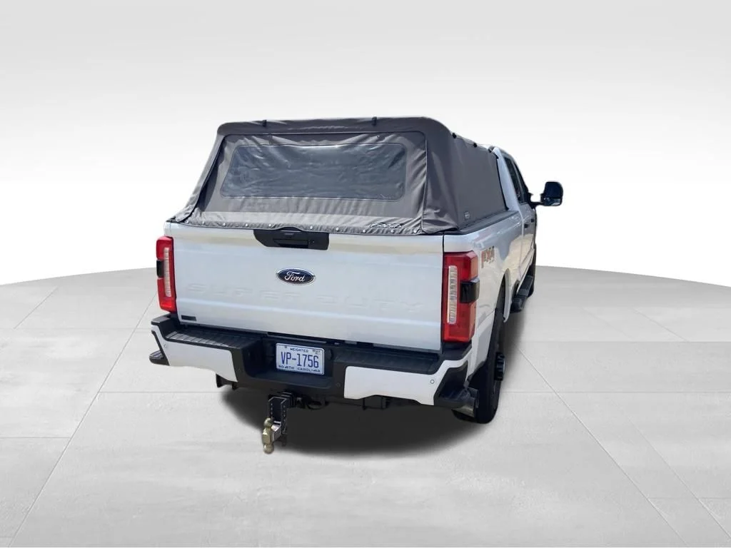 Used 2025 White Ford XL image 20