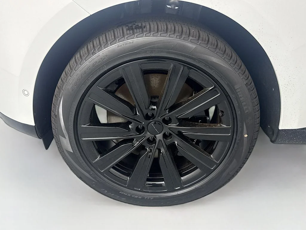 New 2026 Fuji White Land Rover SE image 32