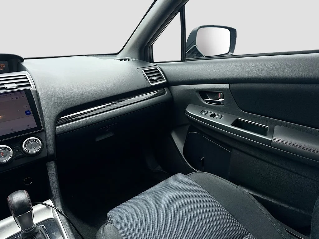 Used 2016 Gray Subaru Premium image 28