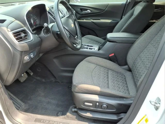 Used 2024 White Chevrolet LT image 19
