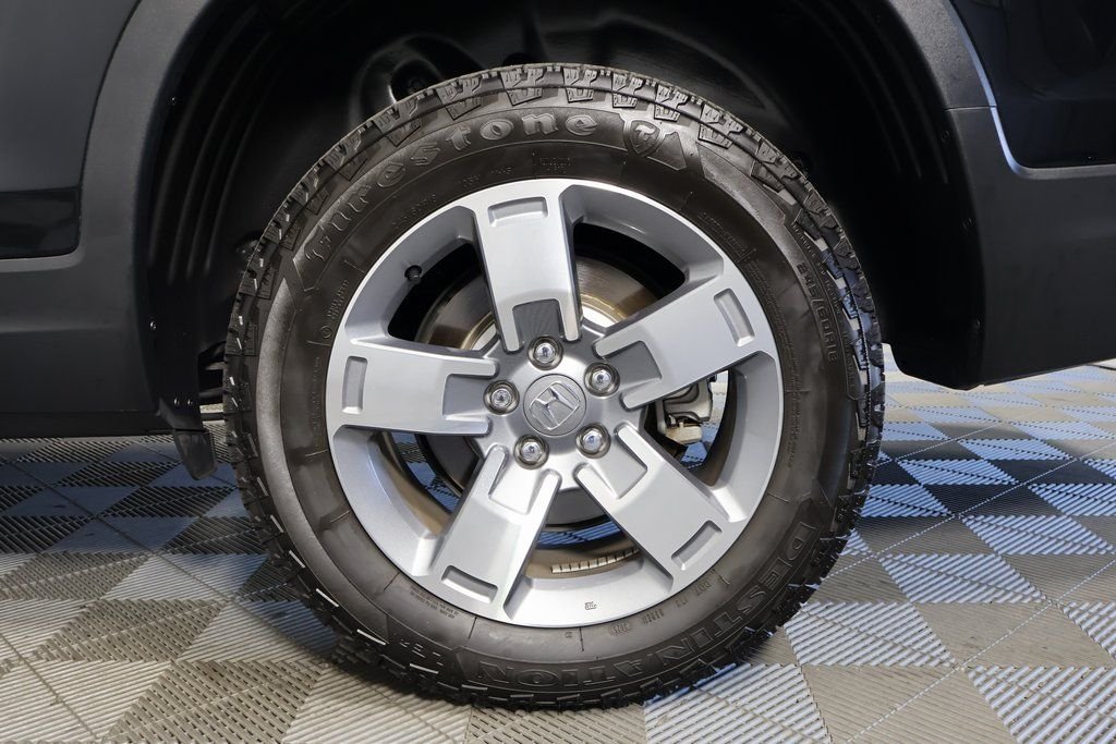 Used 2026 Crystal Black Pearl Honda RTL image 13