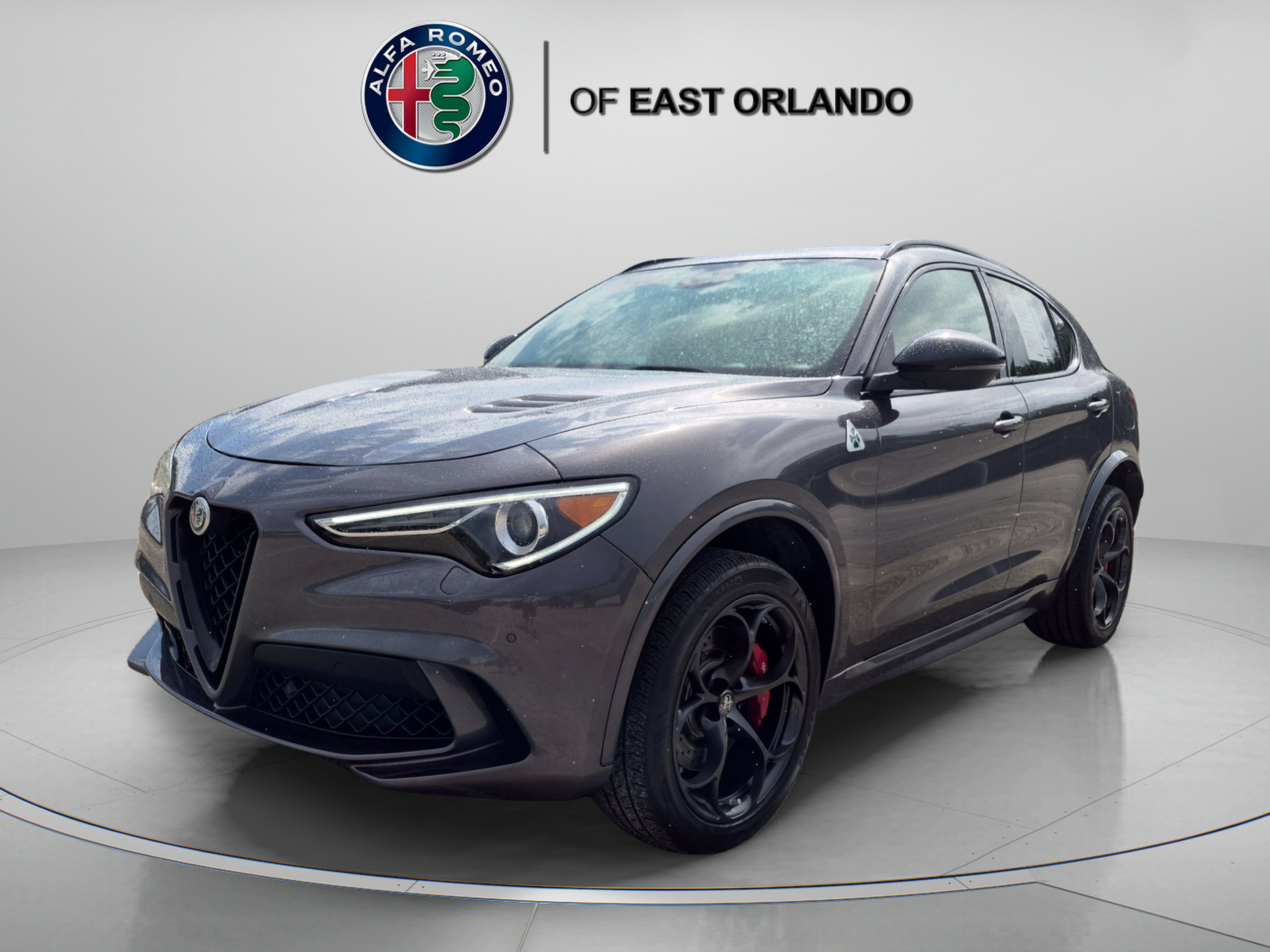 Used 2022 Vesuvio Gray Metallic Alfa Romeo Quadrifoglio image 3