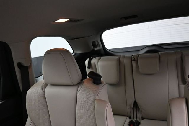 Used 2023 White Subaru Limited image 23