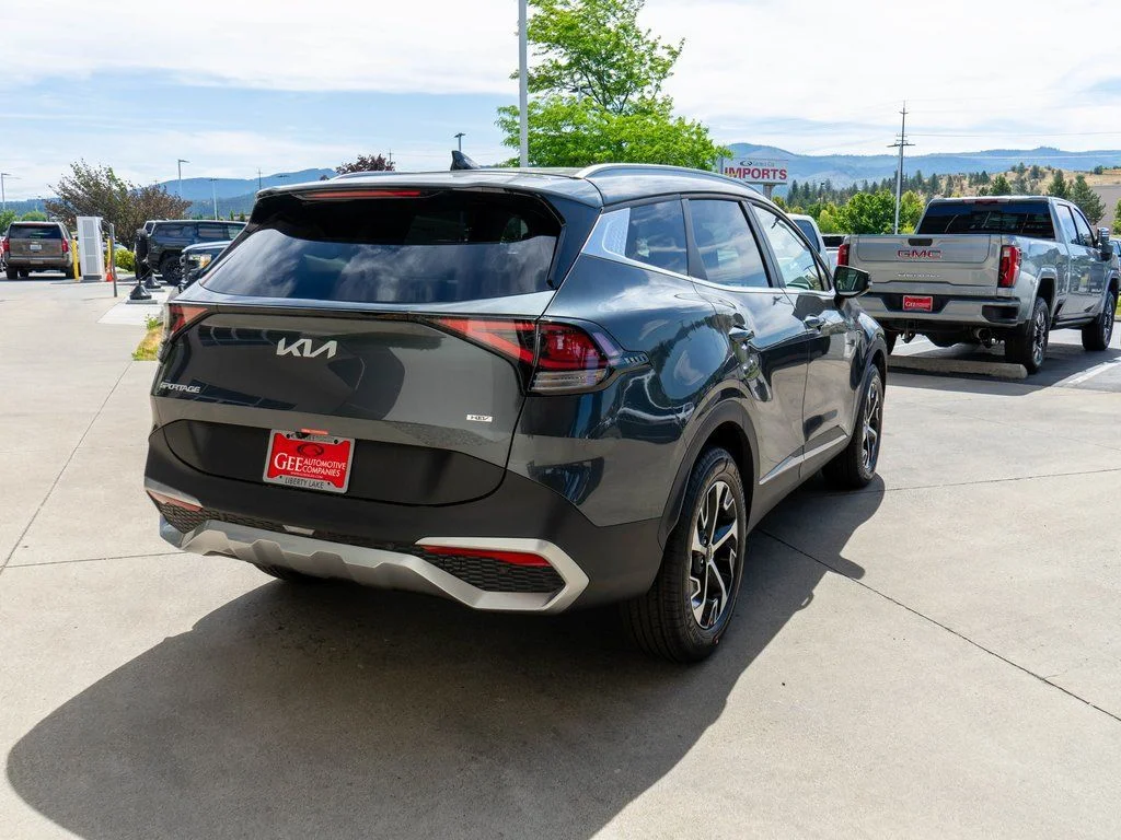 2025 Kia Sportage EX Hybrid - Photo 7