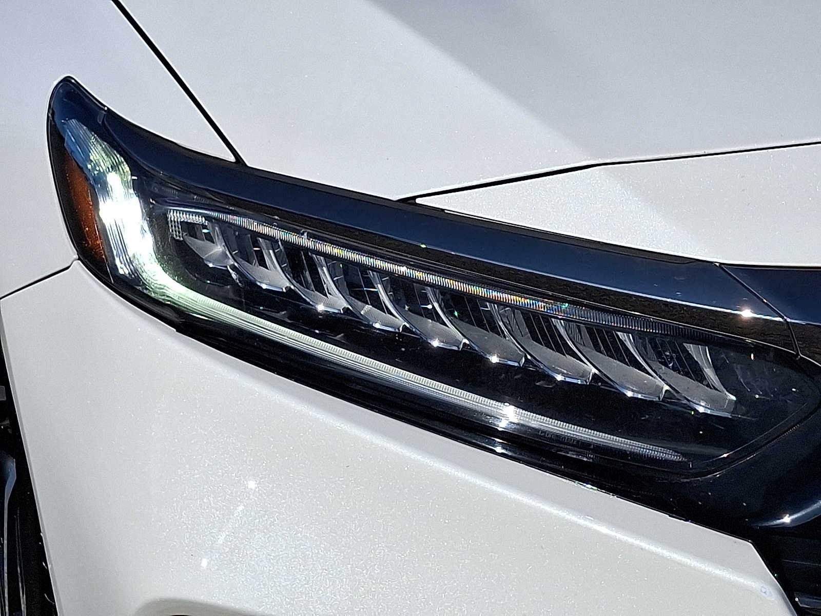 Used 2021 Platinum White Pearl Honda Sport SE image 10