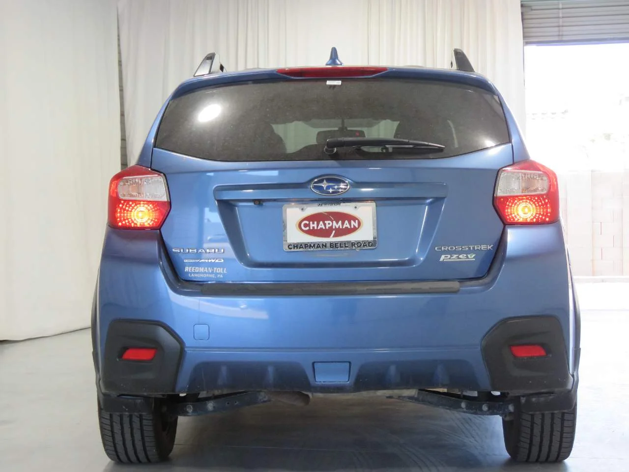 Used 2016 Quartz Blue Pearl Subaru 2.0i Limited image 5