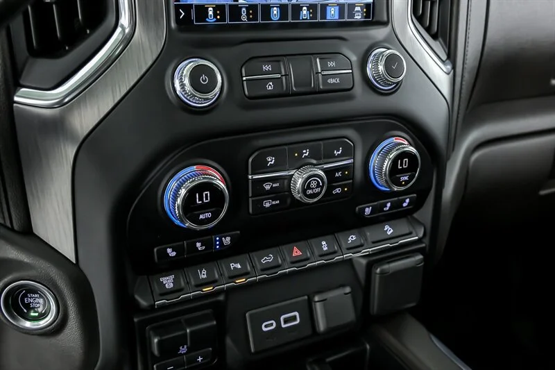 Used 2020 Summit White GMC Denali image 34