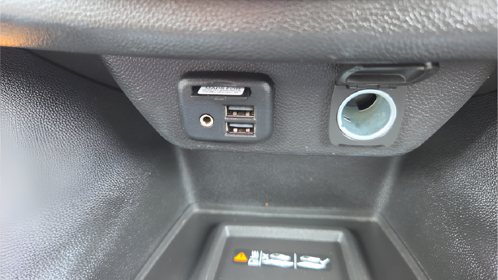 Used 2020 Beige Chevrolet Premier image 31