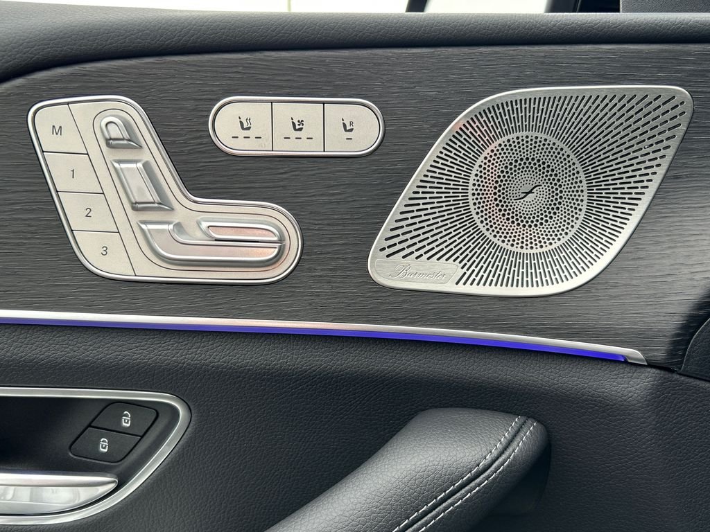 New 2026 Twilight Blue Metallic Mercedes-Benz GLS 450 image 11