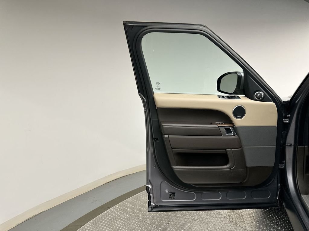 Used 2020 Eiger Gray Metallic Land Rover HSE image 21