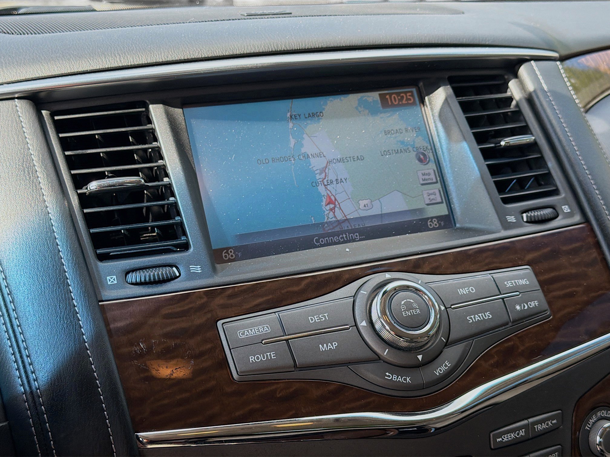 2017 Nissan Armada Platinum - Photo 10
